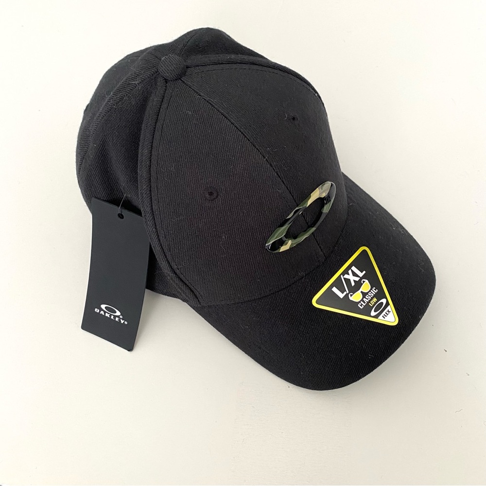 Oakley Men's Tincan Cap in Black NWT